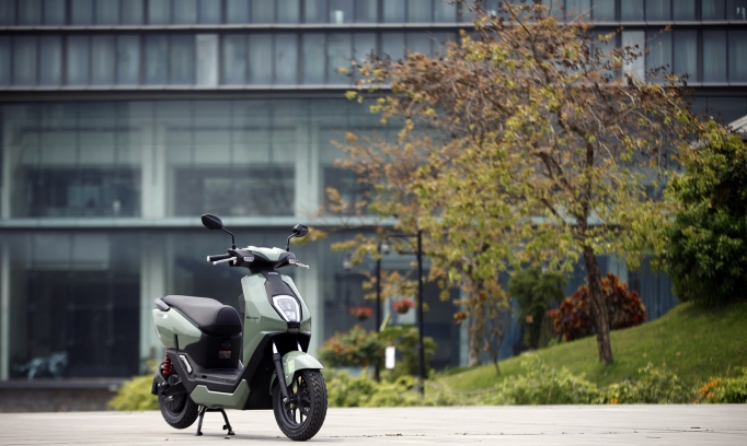 Honda Icon e: - Mẫu xe máy điện đầu tiên của Honda Việt Nam và những điều cần biết